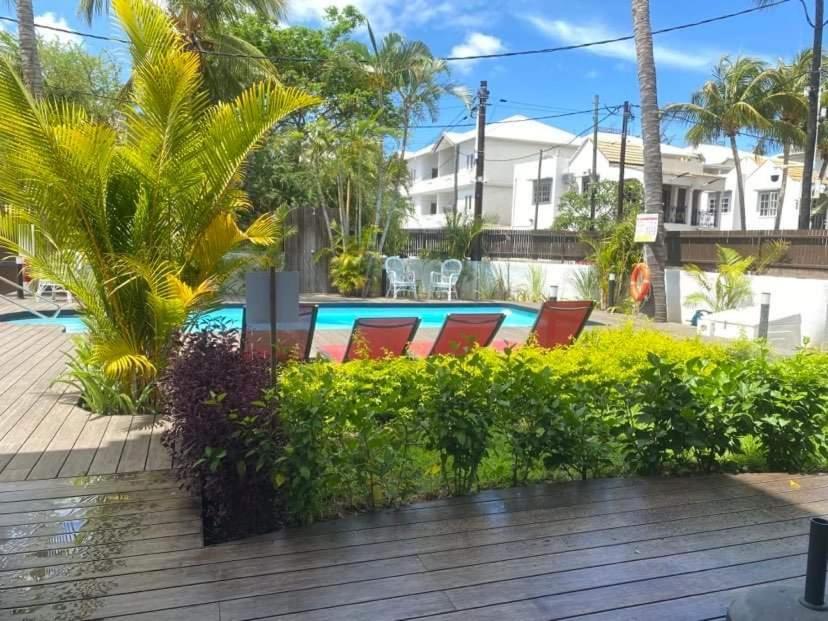 Sunkissed - Brand New Beach Apartment Located 50M From Beach Flic en Flac Luaran gambar