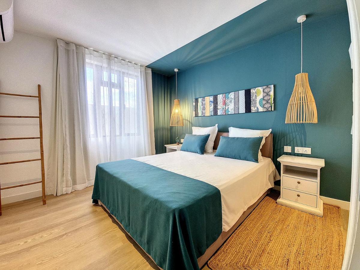 Sunkissed - Brand New Beach Apartment Located 50M From Beach Flic en Flac Luaran gambar